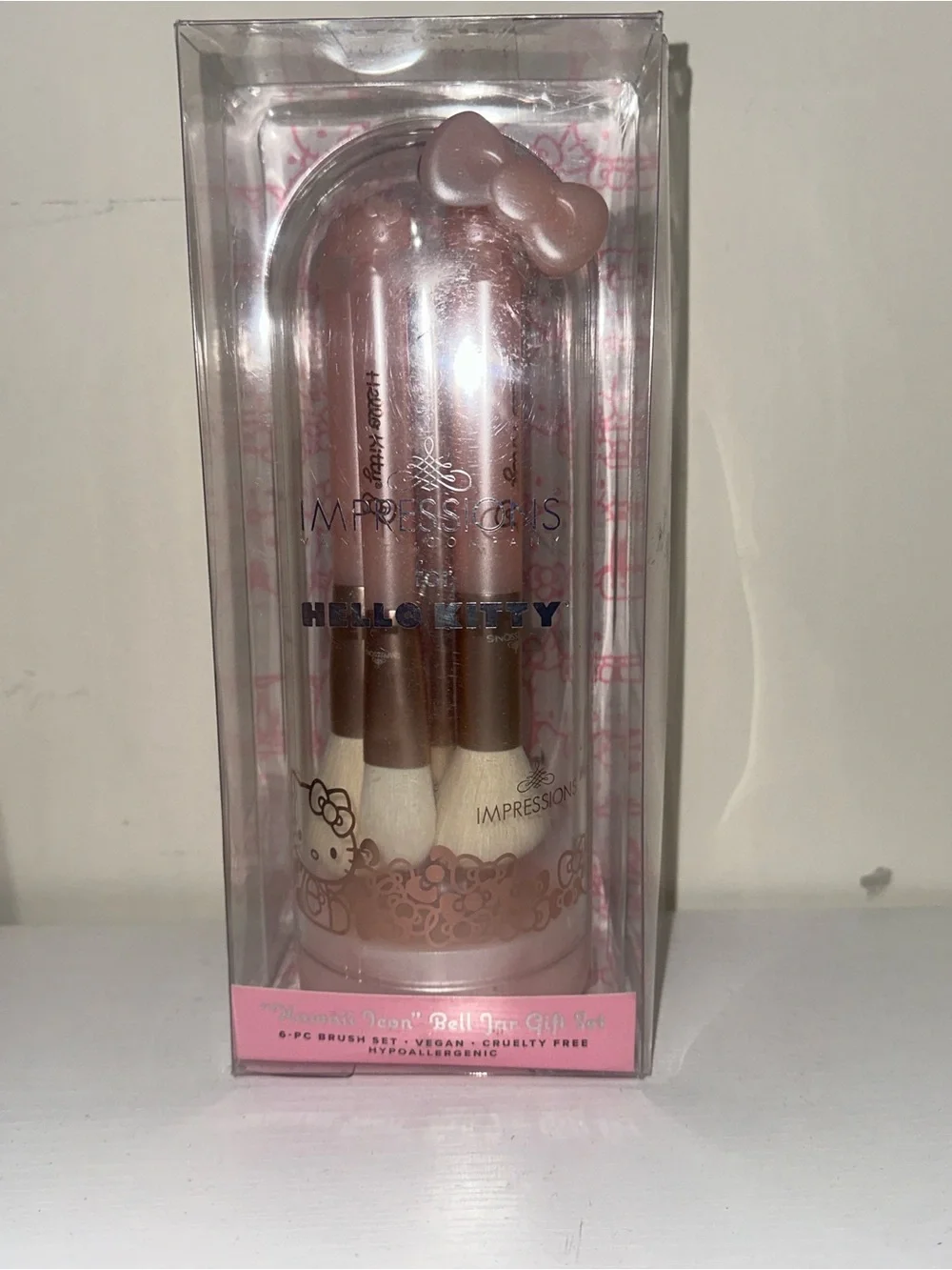 Hello Kitty Pink Kawaii Bell Jar Brush Set